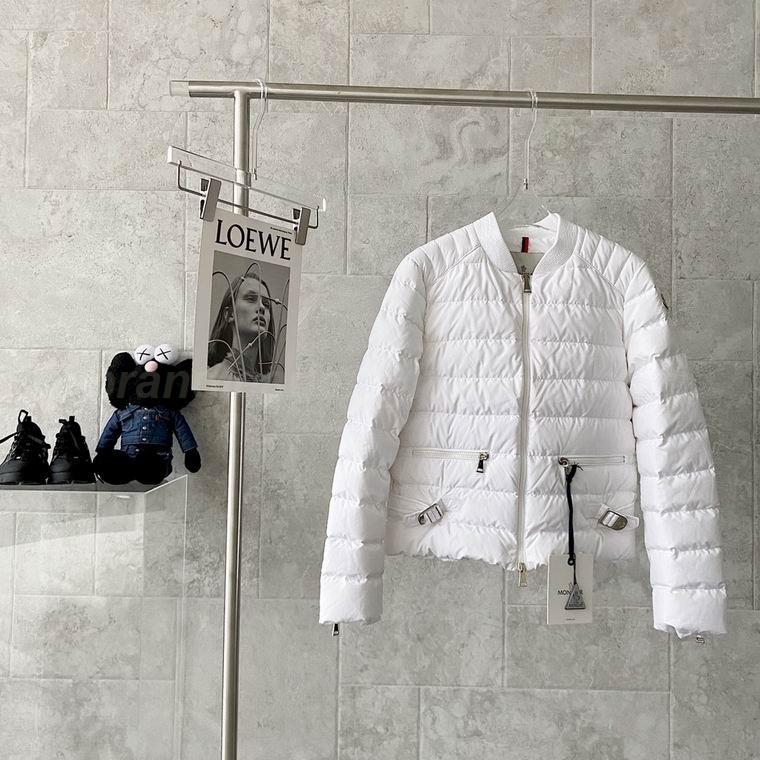 Moncler Women's Outwear 127